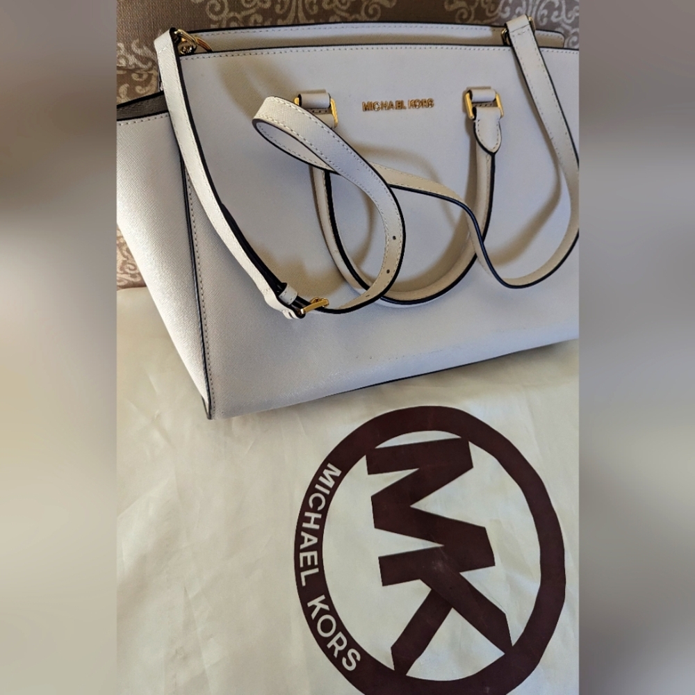 Michael kors bag